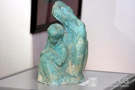 В Доме - музее Ольги Мануиловой открылась "Безымянная" выставка Кыял Аккучуковой В Доме - музее Ольги Мануиловой открылась "Безымянная" выставка Кыял Аккучуковой