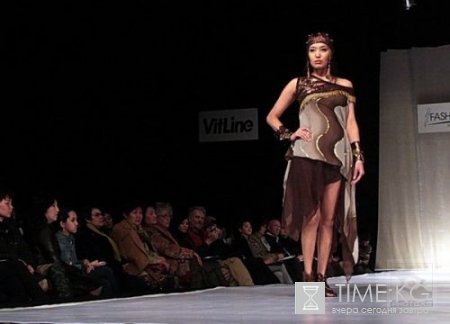 Следуя примеру,Fashion Week в Кыргызстане активисты решили провести «Неделю национальной одежды». Следуя примеру,Fashion Week в Кыргызстане активисты решили провести «Неделю национальной одежды».