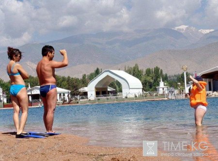 Кыргызстан готов обеспечить туристам безопасность, качественный сервис и радушное гостеприимство. Кыргызстан готов обеспечить туристам безопасность, качественный сервис и радушное гостеприимство.