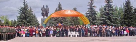 В Караколе завершился парад в честь 66-ой годовщины победы Великой Отечественной войны В Караколе завершился парад в честь 66-ой годовщины победы Великой Отечественной войны