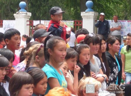 Центр ОБСЕ в Кыргызстане помог провести в Прииссыккулье спортивные и творческие конкурсы по случаю международного Дня защиты детей Центр ОБСЕ в Кыргызстане помог провести в Прииссыккулье спортивные и творческие конкурсы по случаю международного Дня защиты детей
