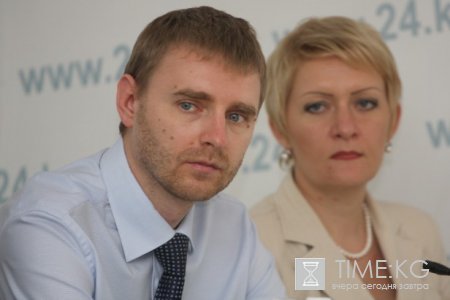 На прошедшей на днях пресс-конференции компания Sky Mobile подвела итоги второго года работы под брендом Beeline. На прошедшей на днях пресс-конференции компания Sky Mobile подвела итоги второго года работы под брендом Beeline.