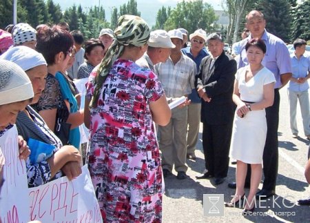 Жители села Боз Булун, требуя наказания убийц в погонах, вышли на митинг