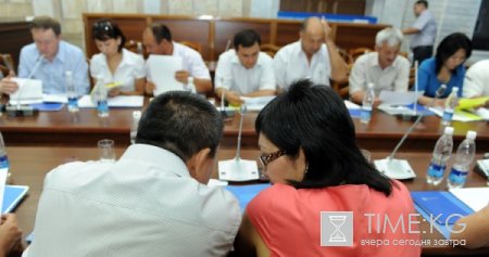 Роза Отунбаева приняла участие в открытии первого заседания Совета по отбору судей КР Роза Отунбаева приняла участие в открытии первого заседания Совета по отбору судей КР