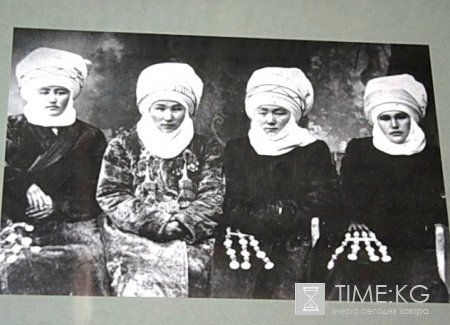 Кыргызская национальная одежда Кыргызская национальная одежда