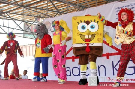 В столице Кыргызстана проходит крупнейшая школьная ярмарка «Made in KG – 2011» В столице Кыргызстана проходит крупнейшая школьная ярмарка «Made in KG – 2011»