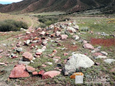 Тайна колец Кромлеха в Прииссыккулье остается неразгаданной Тайна колец Кромлеха в Прииссыккулье остается неразгаданной