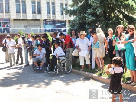 Общественность города Каракол желает, чтобы в стране были справедливые и достойные судьи