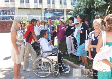 Общественность города Каракол желает, чтобы в стране были справедливые и достойные судьи Общественность города Каракол желает, чтобы в стране были справедливые и достойные судьи