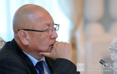 Президент Роза Отунбаева провела собеседования с кандидатами на должности судей Конституционной палаты и Верховного Суда Президент Роза Отунбаева провела собеседования с кандидатами на должности судей Конституционной палаты и Верховного Суда