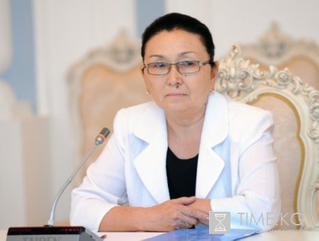 Президент Роза Отунбаева провела собеседования с кандидатами на должности судей Конституционной палаты и Верховного Суда Президент Роза Отунбаева провела собеседования с кандидатами на должности судей Конституционной палаты и Верховного Суда