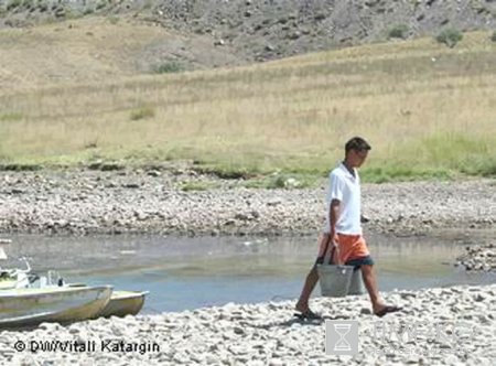 В засушливом регионе на юге Киргизии вода стала источником конфликтов