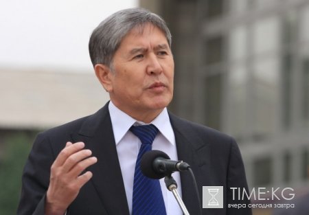В Бишкеке открыли памятник писателю Чингизу Айтматову В Бишкеке открыли памятник писателю Чингизу Айтматову