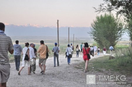 Туристы-паломники проявляют интерес к православным аспектам наследия Приисыккулья Туристы-паломники проявляют интерес к православным аспектам наследия Приисыккулья