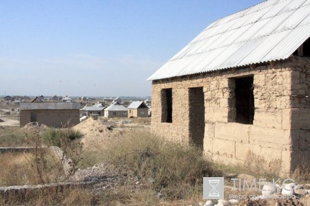 Правительство Кыргызстана обещает ликвидировать так называемый «саманный пояс» вокруг Бишкека.