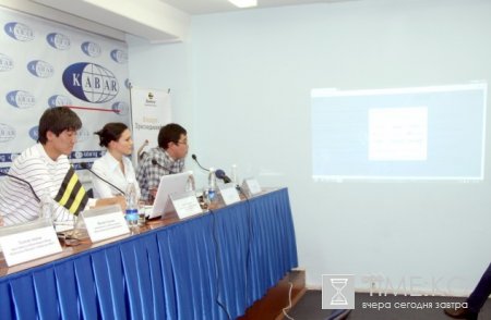 Beeline поддержал проект «Кыргызский язык в Google Translate» Beeline поддержал проект «Кыргызский язык в Google Translate»
