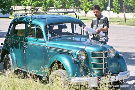 Правительство Кыргызстана выработает систему продажи дорогостоящих именных госномеров автомашин Правительство Кыргызстана выработает систему продажи дорогостоящих именных госномеров автомашин