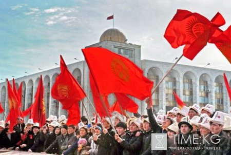 В селе Орто-Сай на вершине горы будет установлен новый флагшток В селе Орто-Сай на вершине горы будет установлен новый флагшток