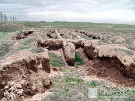 Исторические памятники в Кыргызстане Исторические памятники в Кыргызстане