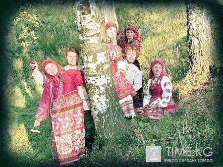 «Поверье» — это не просто фольклорный ансамбль, а единство непохожих! «Поверье» — это не просто фольклорный ансамбль, а единство непохожих!