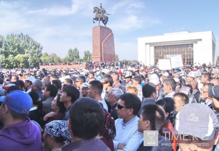 Акция протеста переросла в массовые беспорядки