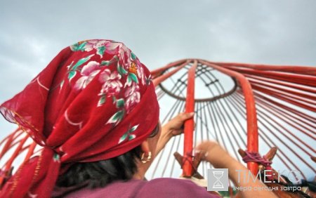 В Кыргызстане отметили День Юрты В Кыргызстане отметили День Юрты
