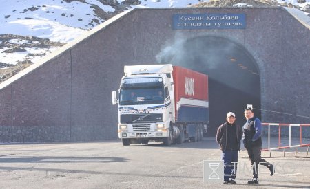 Кыргызстан де-факто превратился в торговый хаб Центральной Азии Кыргызстан де-факто превратился в торговый хаб Центральной Азии