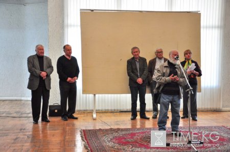 В Бишкеке открылась выставка Николая Котляревского «Пикасилия» В Бишкеке открылась выставка Николая Котляревского «Пикасилия»