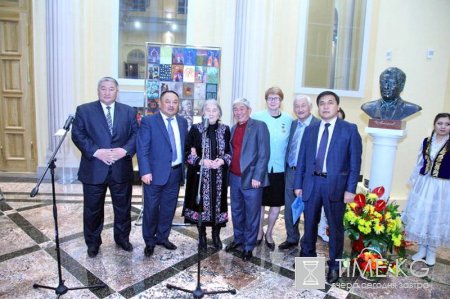 Учреждена премия имени Чингиза Айтматова Учреждена премия имени Чингиза Айтматова