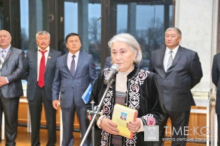 Учреждена премия имени Чингиза Айтматова Учреждена премия имени Чингиза Айтматова